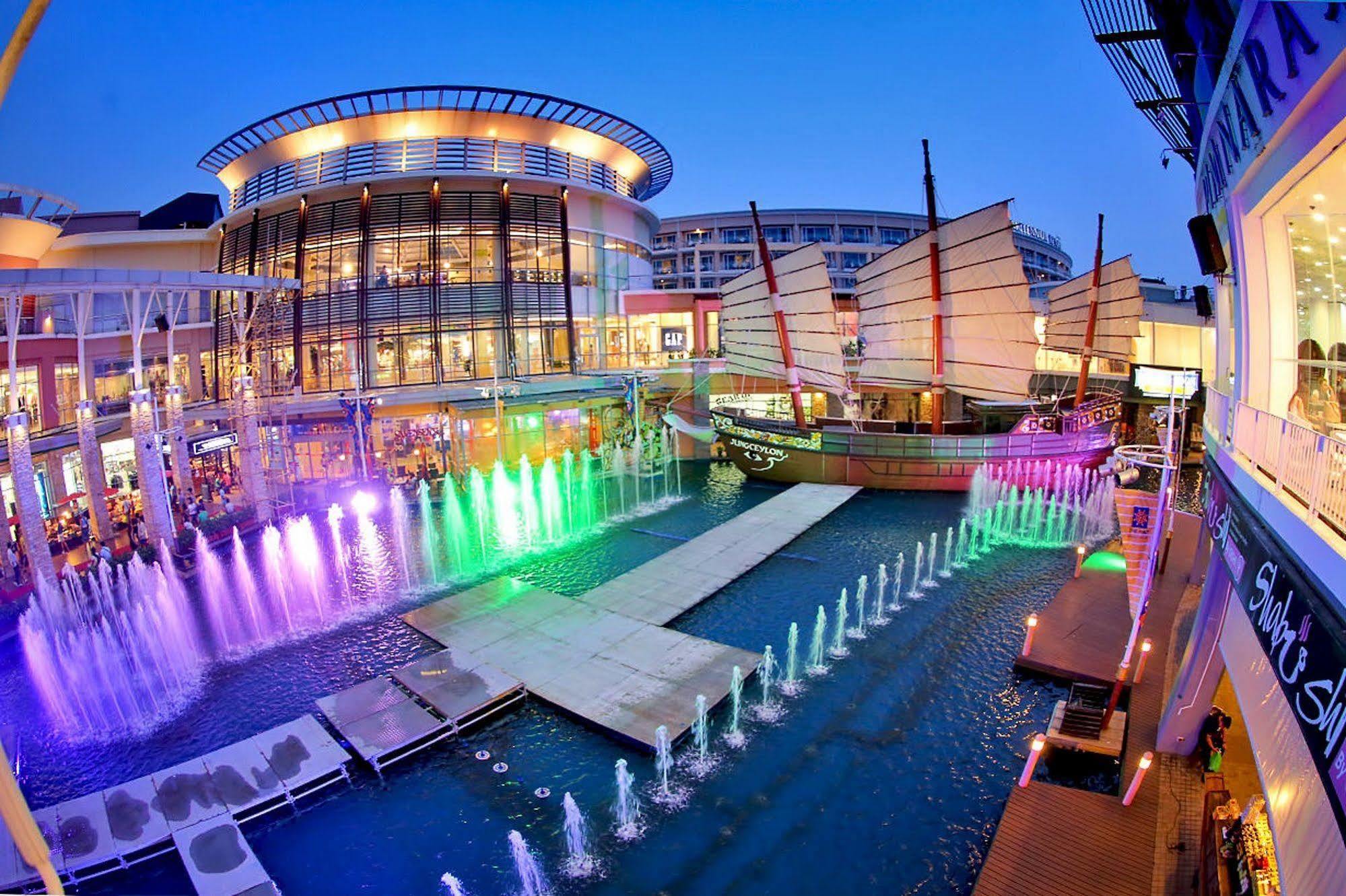 The Royal Palm Beach Front Patong Εξωτερικό φωτογραφία