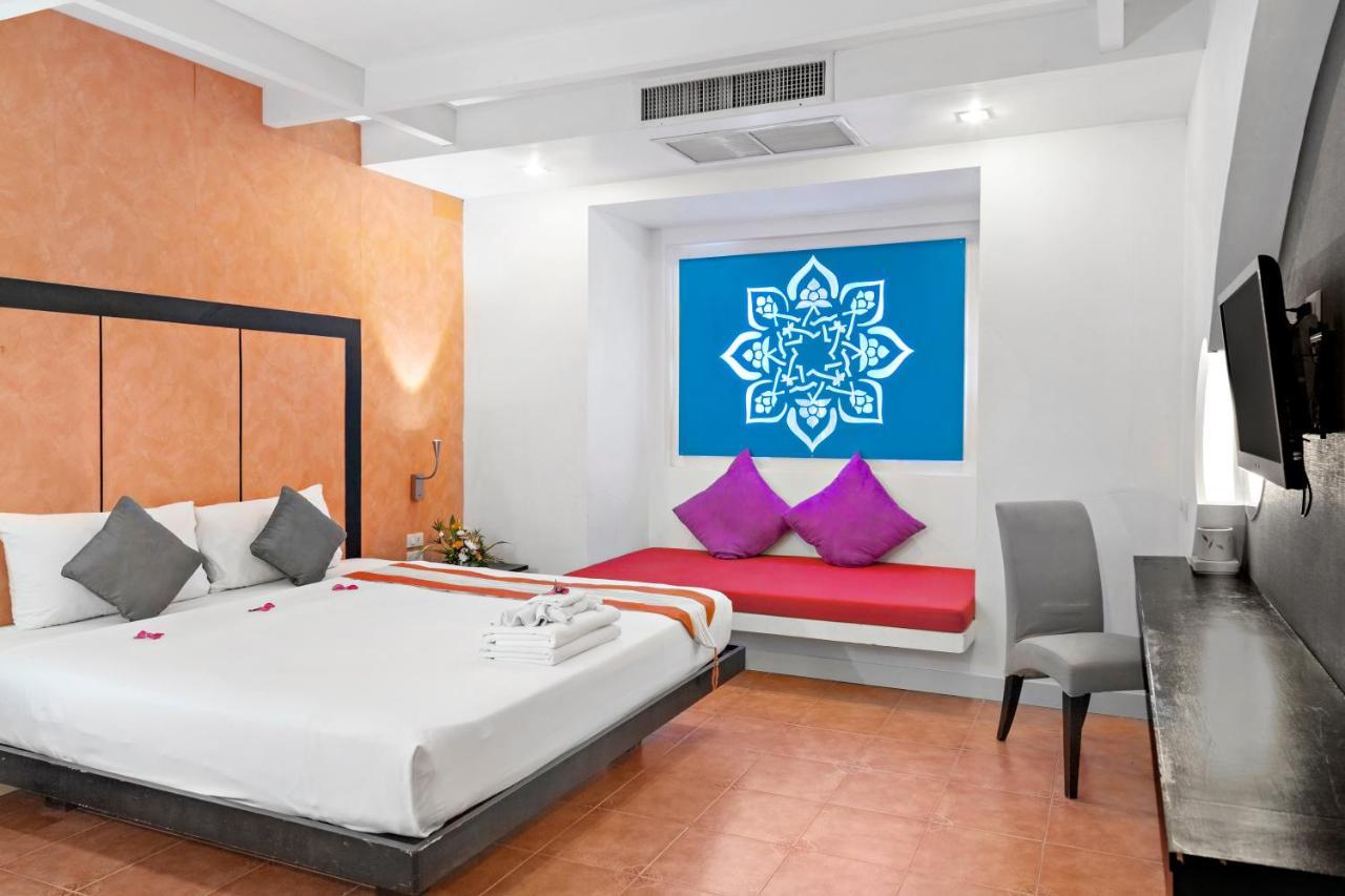 The Royal Palm Beach Front Patong Εξωτερικό φωτογραφία