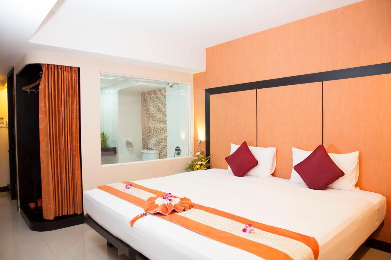 The Royal Palm Beach Front Patong Εξωτερικό φωτογραφία
