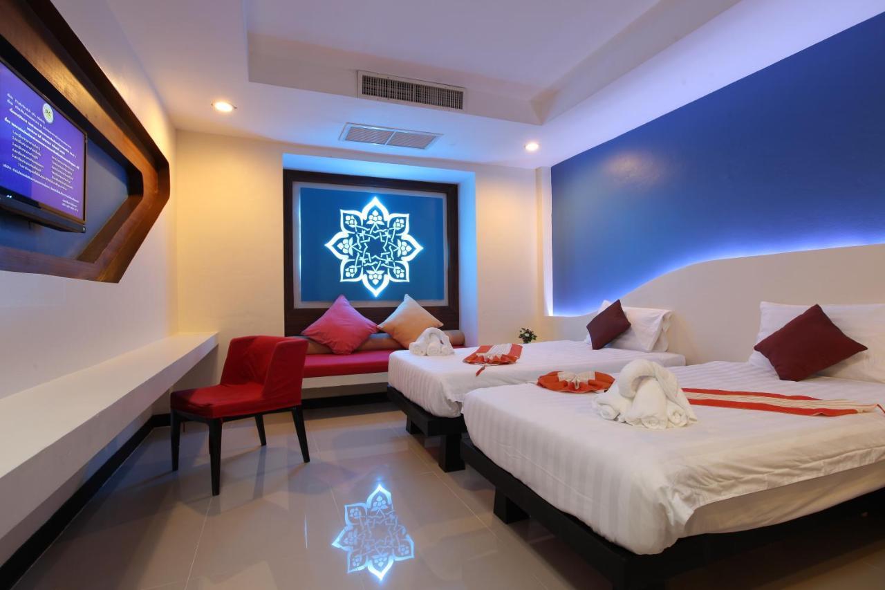 The Royal Palm Beach Front Patong Εξωτερικό φωτογραφία