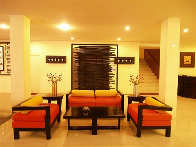 The Royal Palm Beach Front Patong Εξωτερικό φωτογραφία